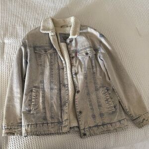 Levi’s denim Sherpa jacket like new